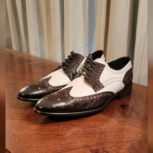 Mens 13 Chocolate/White Dress shoe